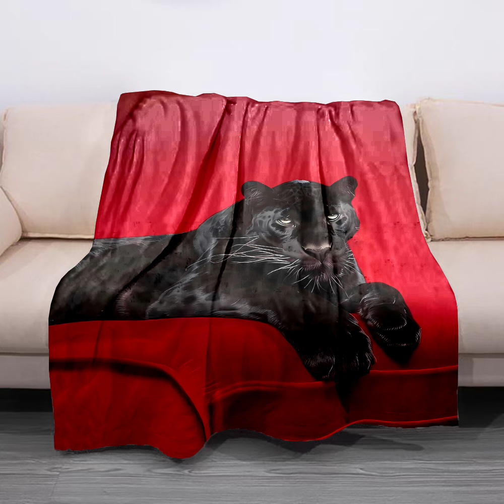 Red background black panther a - Home Office Background recension och pris
